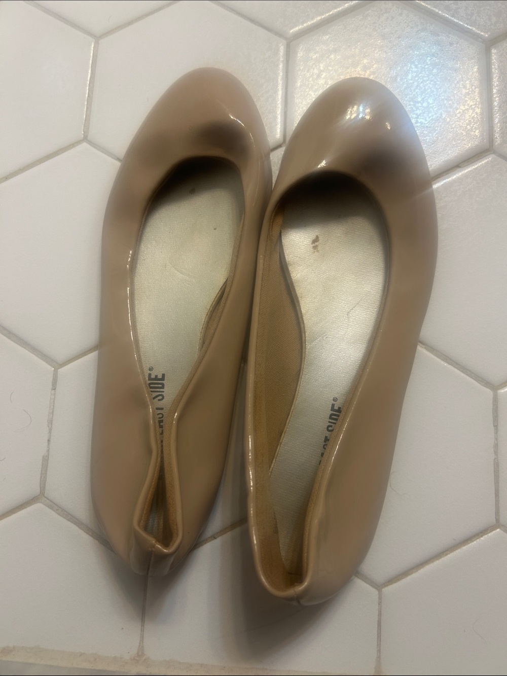 LOWER EAST SIDE Nude Patent Ballet Flats